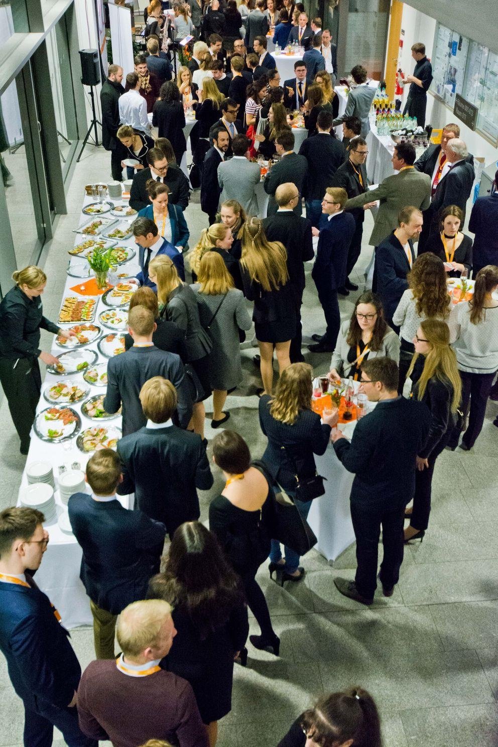 Beginn der Deutschen Ausscheidungsrunden der Jessup Competition 2017 Beginn der Deutschen Ausscheidungsrunden der Jessup Competition 2017
