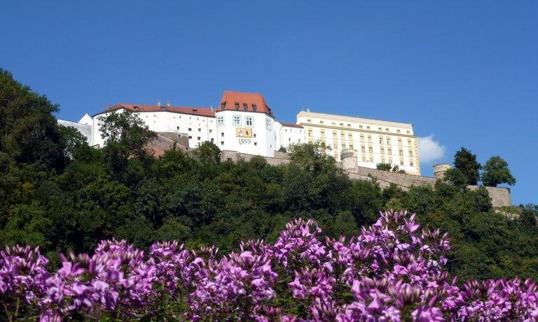 Das Oberhaus Veste im Grünen